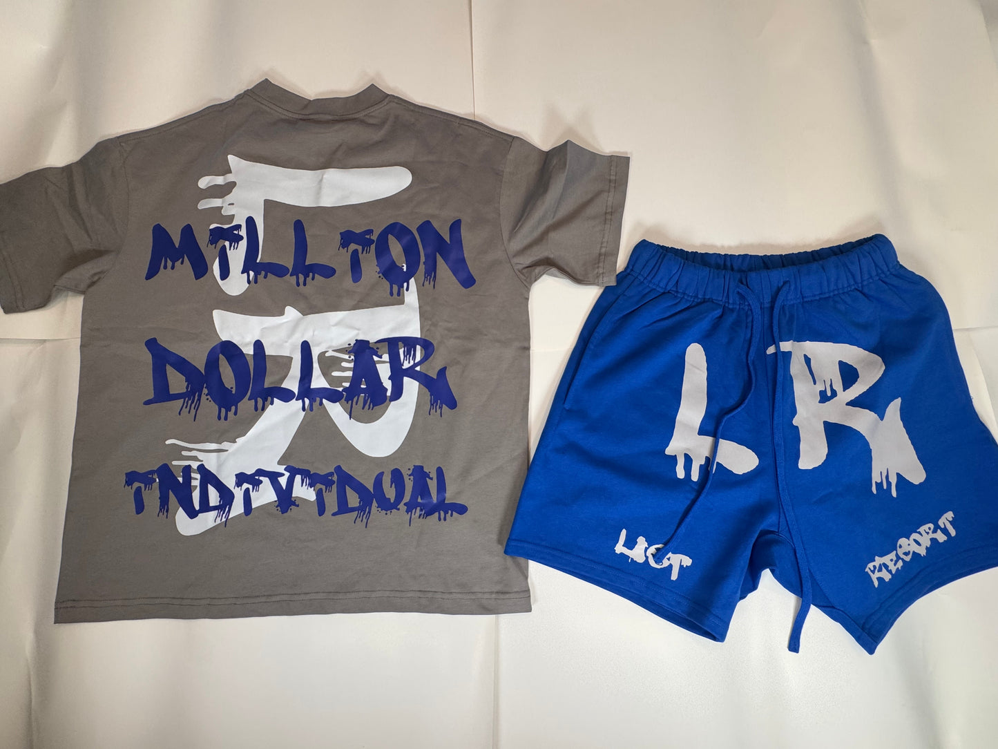 Short sleeve t-shirt and shorts