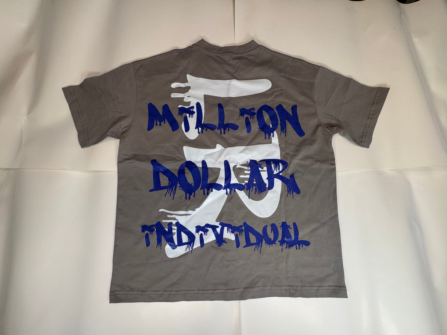 Short sleeve t-shirt and shorts