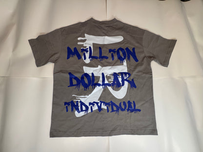 Short sleeve t-shirt and shorts